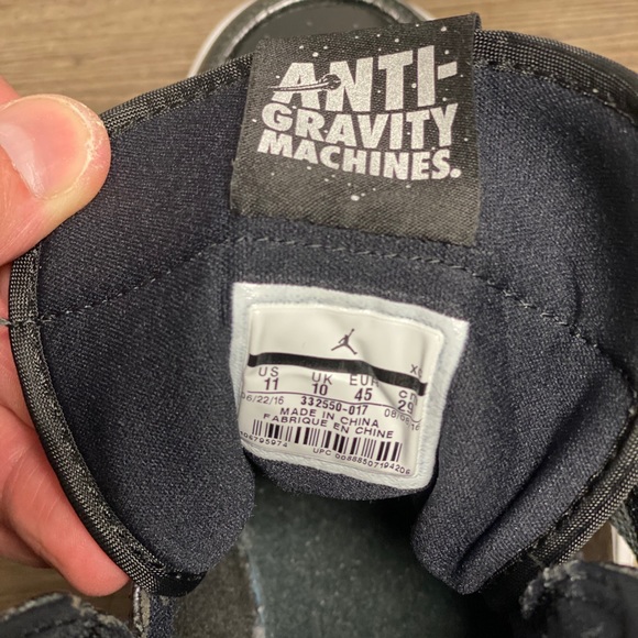 AIR JORDANS1 *RETRO* PATENT LEATHER - Picture 6 of 6